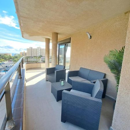 Newly Reformed 2 Bedroom Apartment In The Center Of Los Cristianos ロスクリスティアーノス エクステリア 写真