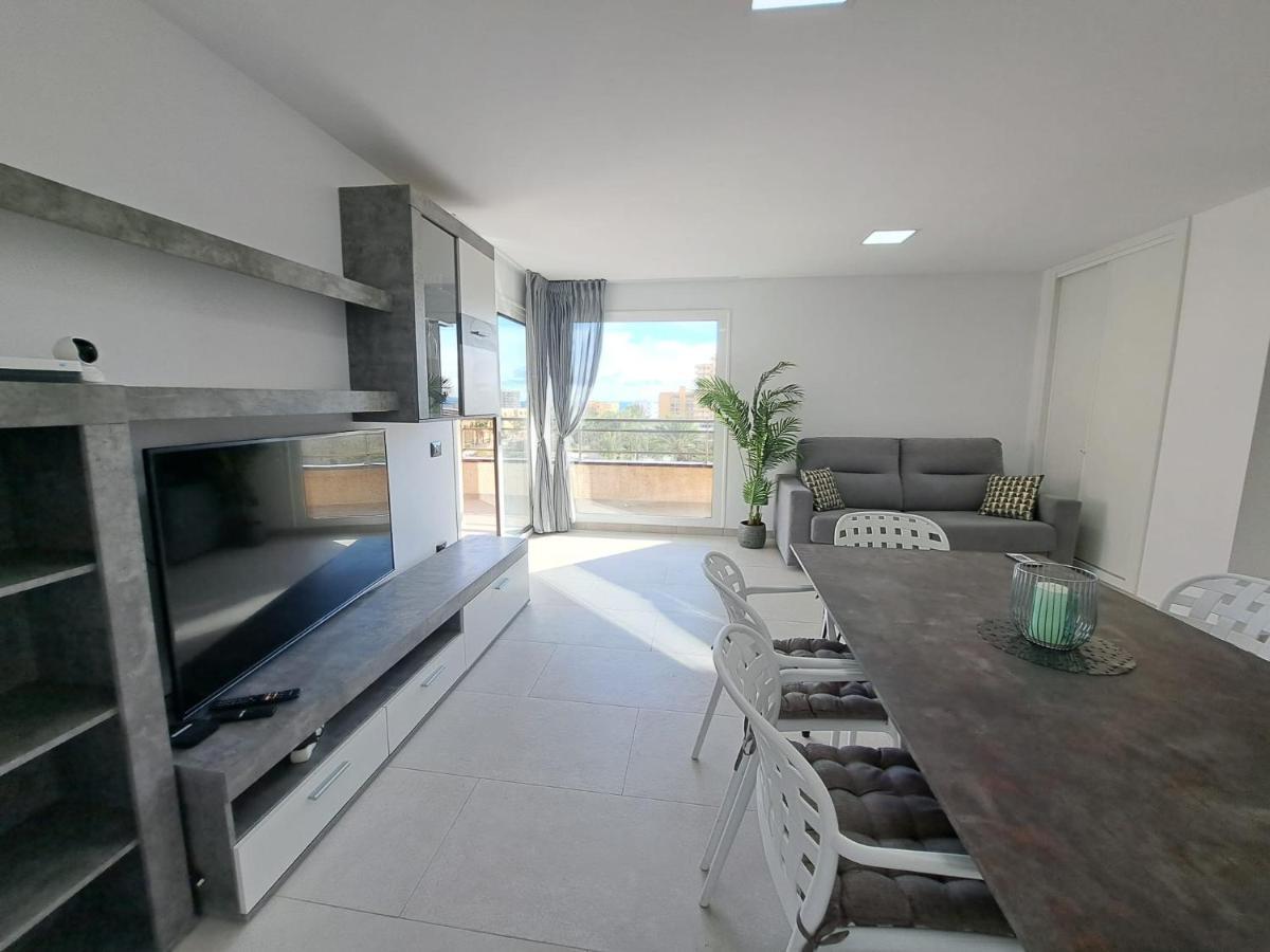 Newly Reformed 2 Bedroom Apartment In The Center Of Los Cristianos ロスクリスティアーノス エクステリア 写真